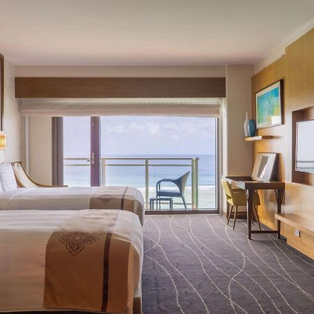 Dusit Thani Guam Resort Тьюмон Екстер'єр фото